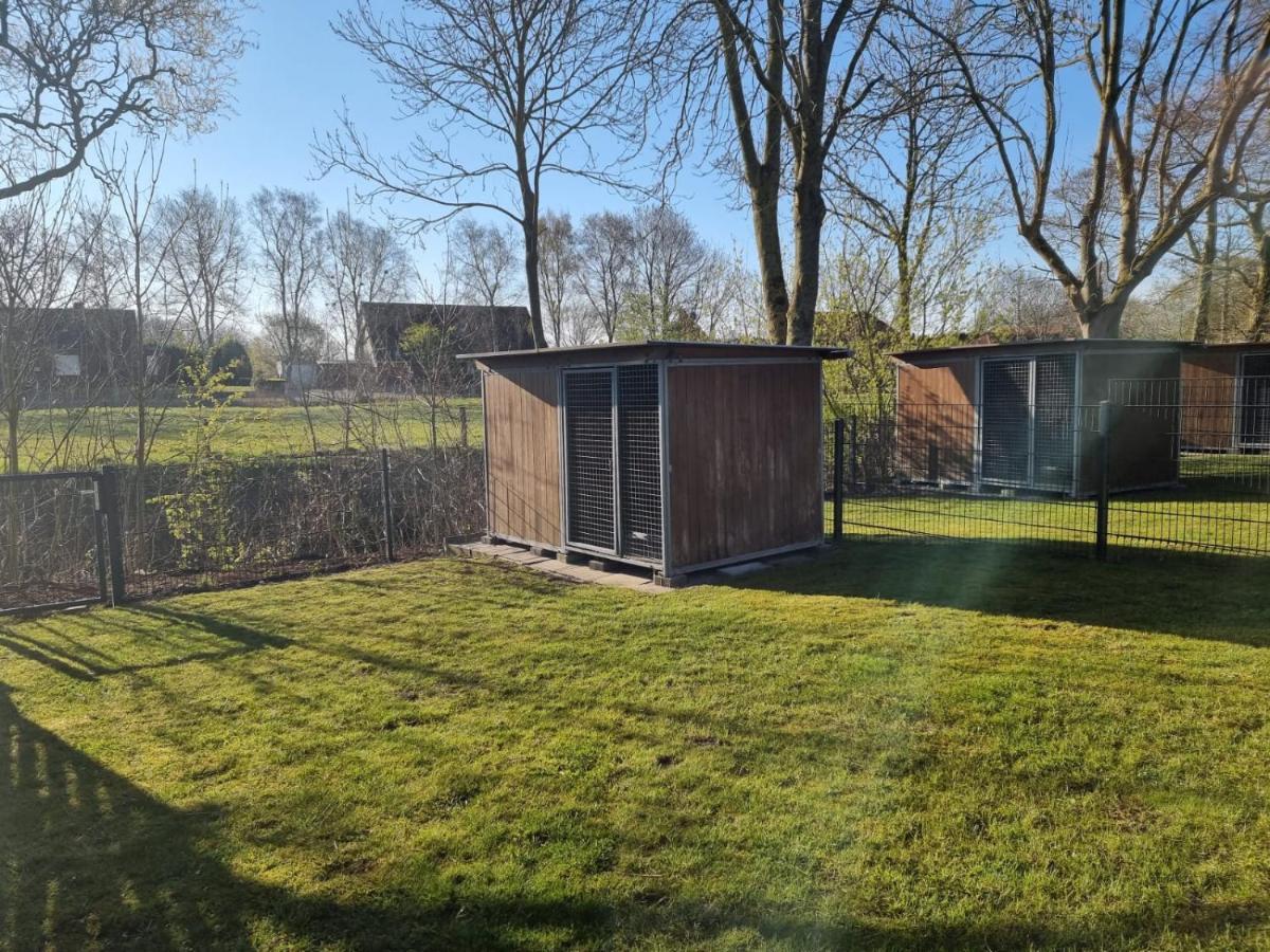Ferienhaus Steuerbord Im Bootshaus Neßmersiel Zewnętrze zdjęcie